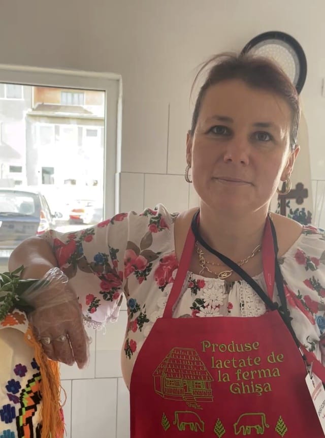 3-1 Femeile belșugului din Teiuș: tradiție, muncă și pasiune